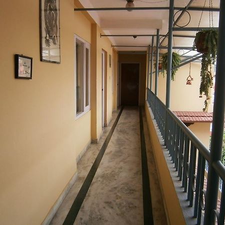 Amar Hotel Катманду Екстериор снимка